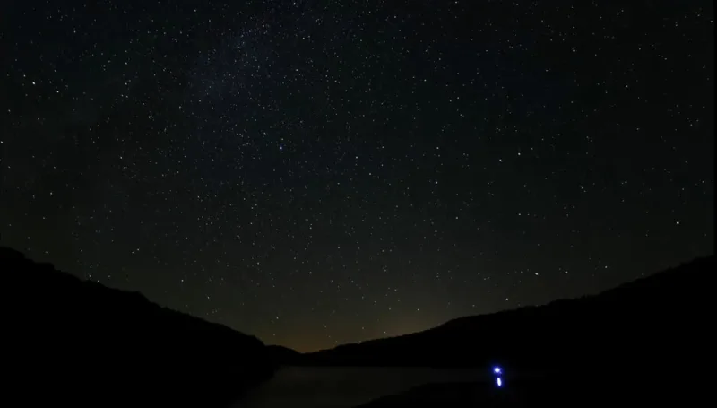 Nuit étoilée en Aveyron, ciel rural sans pollution lumineuse