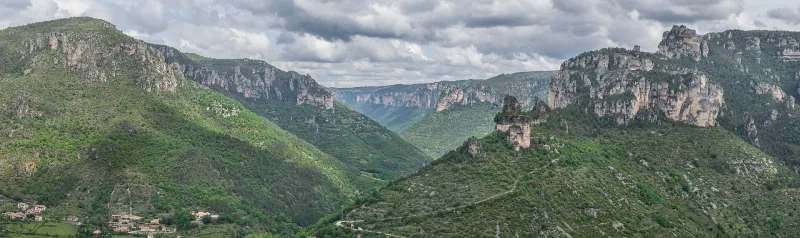 Escalade dans les gorges du Tarn et de la Dourbie en Aveyron